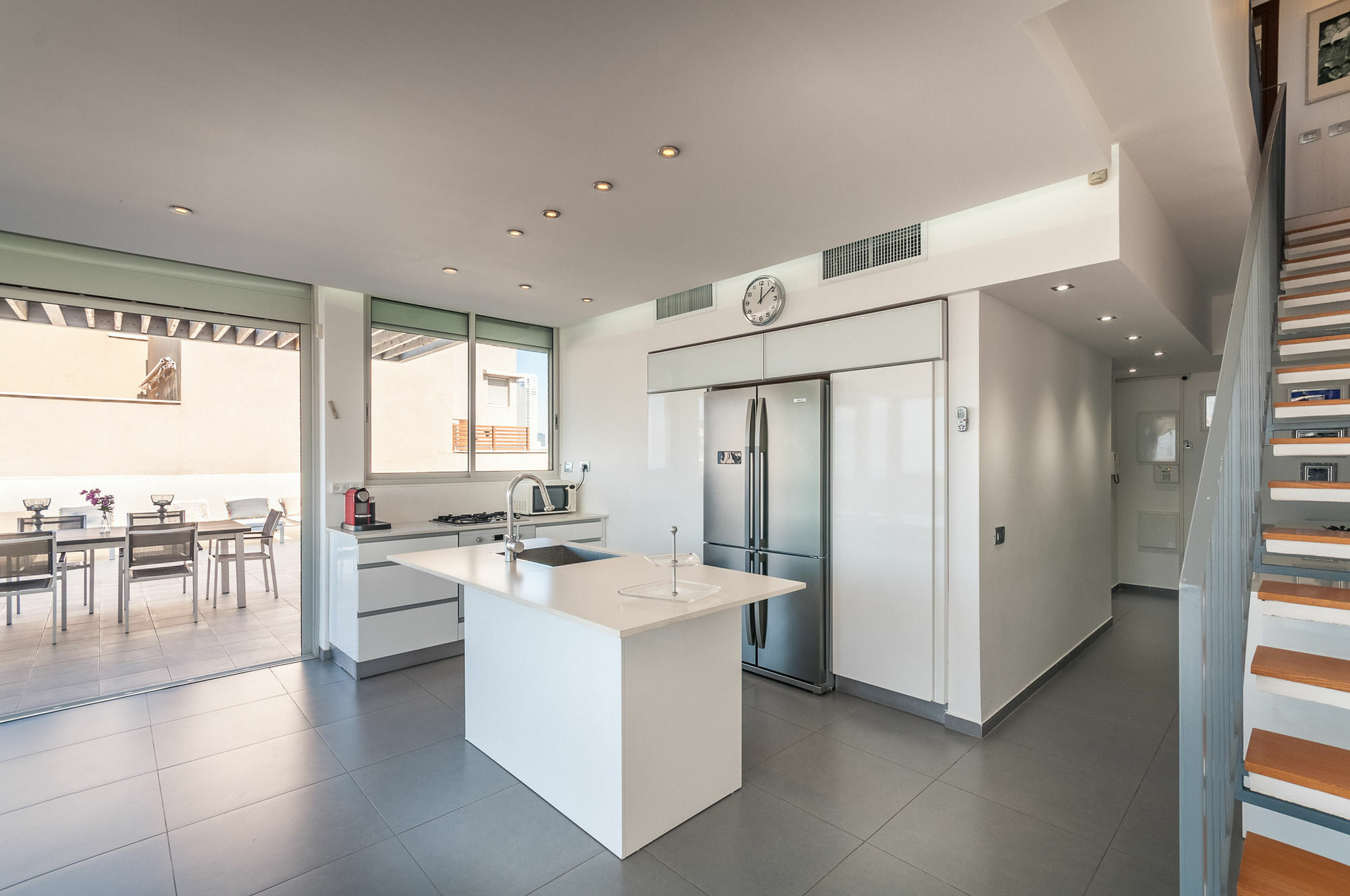 Abarbanel St Incredible Penthouse Apartment Тел Авив Екстериор снимка